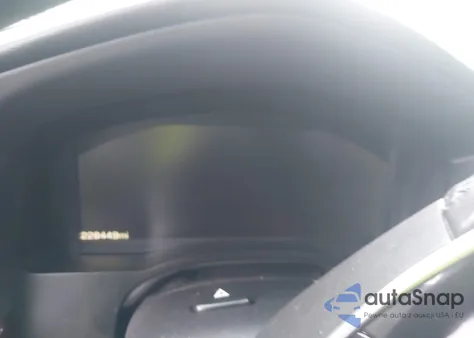 2015 Cadillac Escalade Esv Premium z USA, uszkodzony, nr VIN 1GYS4TKJ7FR693961